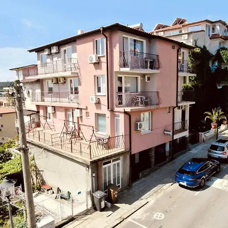 Stefi Guest house